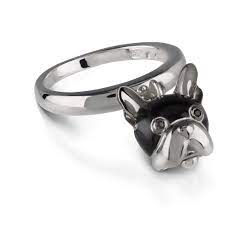 Chantecler, anello in argento con pendente "cane", con dettagli in smalto e pietre preziose 38572